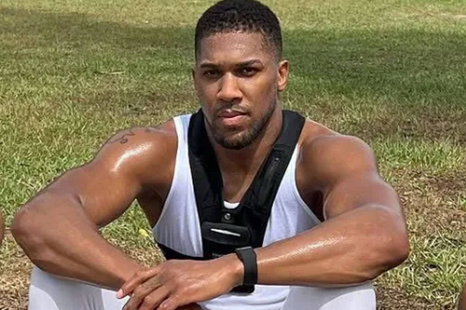 anthony-joshua-6956e5728cd36