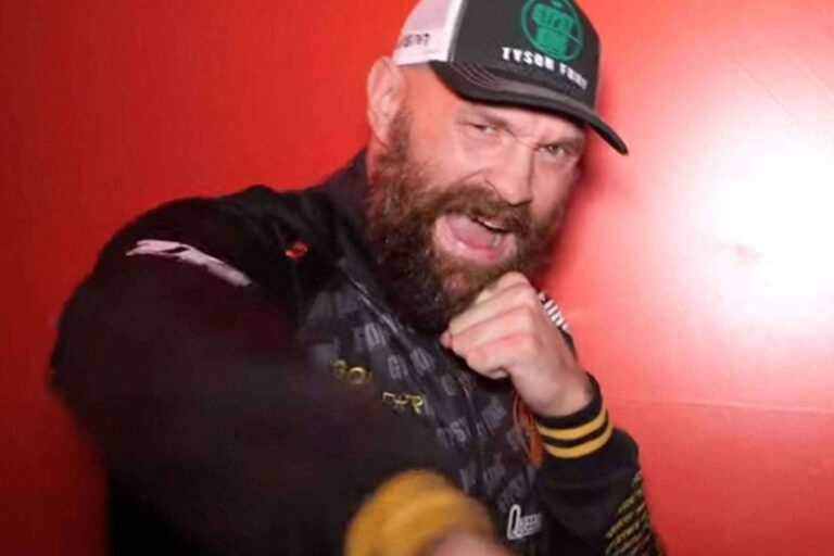 tyson-fury-697a0eb9115c7-768x512