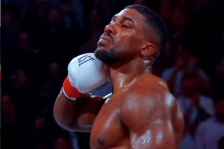 anthony-joshua-69b7011f7b620-768x512