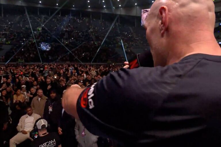 tyson-fury-69dad2db12444-768x512