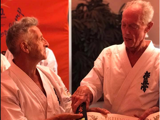 Shihan-Loek-Hollander-63d01f20ee4d7