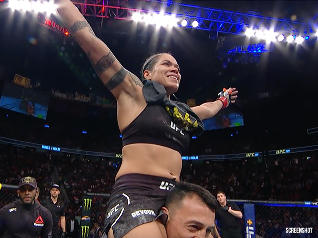 amanda-nunes-1-63d01d3555605