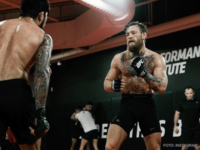 conor-mcgregor-63d01c81e6357