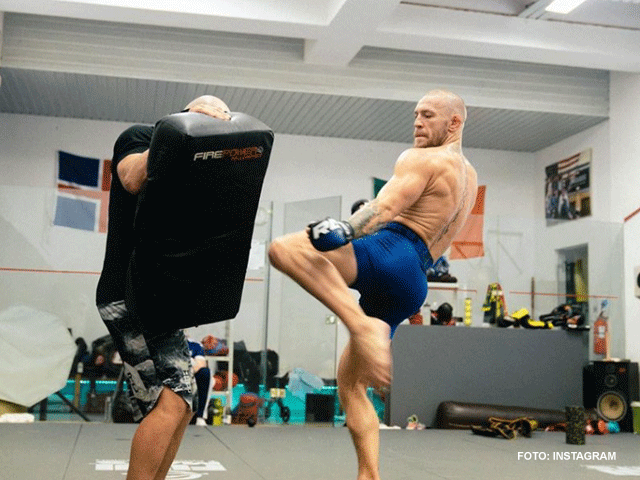 conor-mcgregor-9-63d01b3feee79