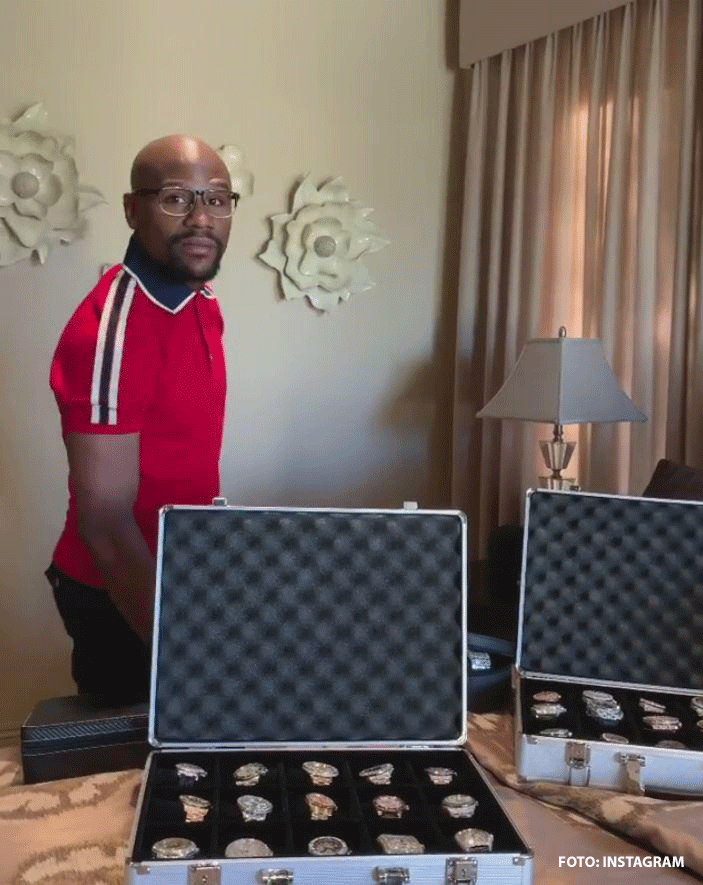 floyd-mayweather-63d01d1c2fe89